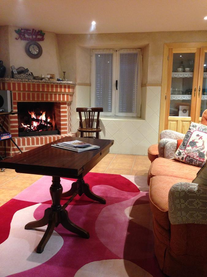 Apartamento Rural La Muralla De Pedraza Chavida 外观 照片