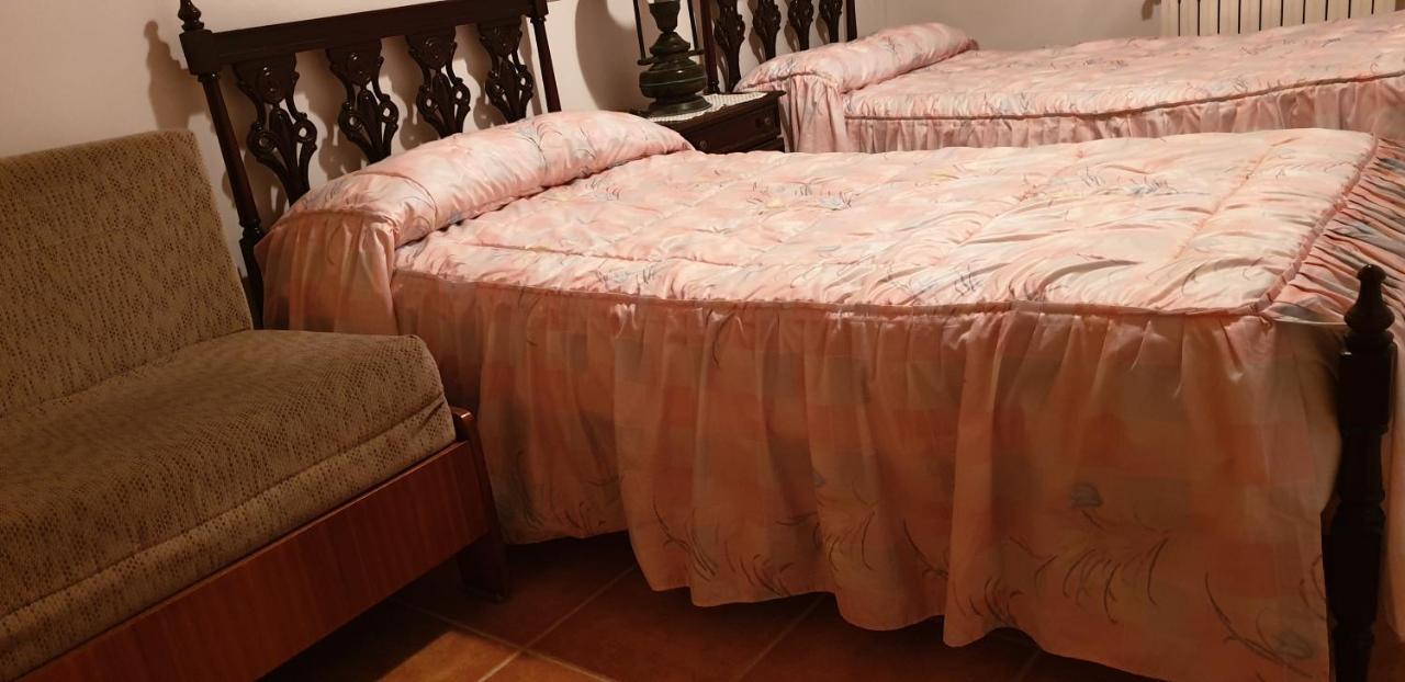 Apartamento Rural La Muralla De Pedraza Chavida 外观 照片