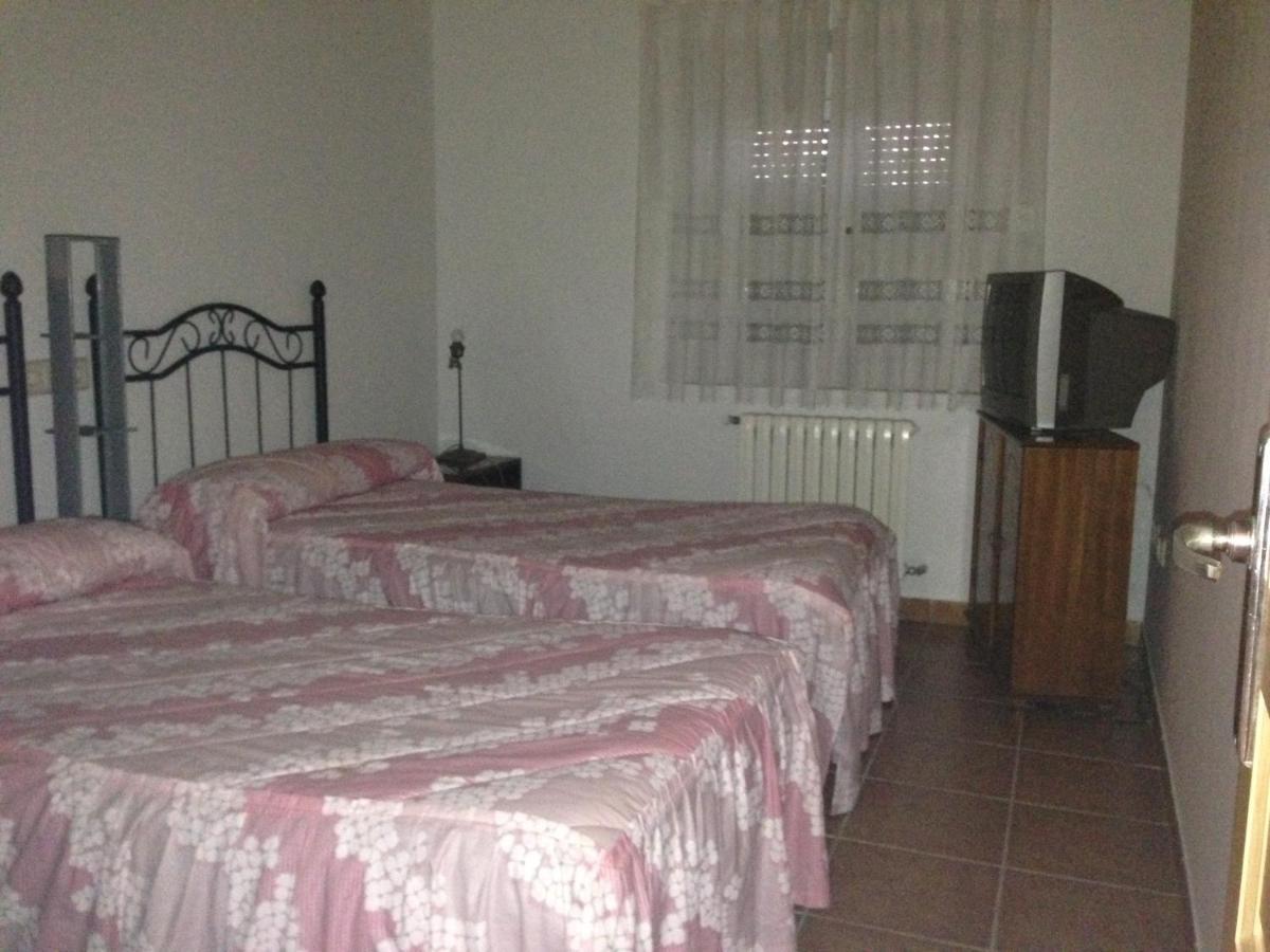 Apartamento Rural La Muralla De Pedraza Chavida 外观 照片