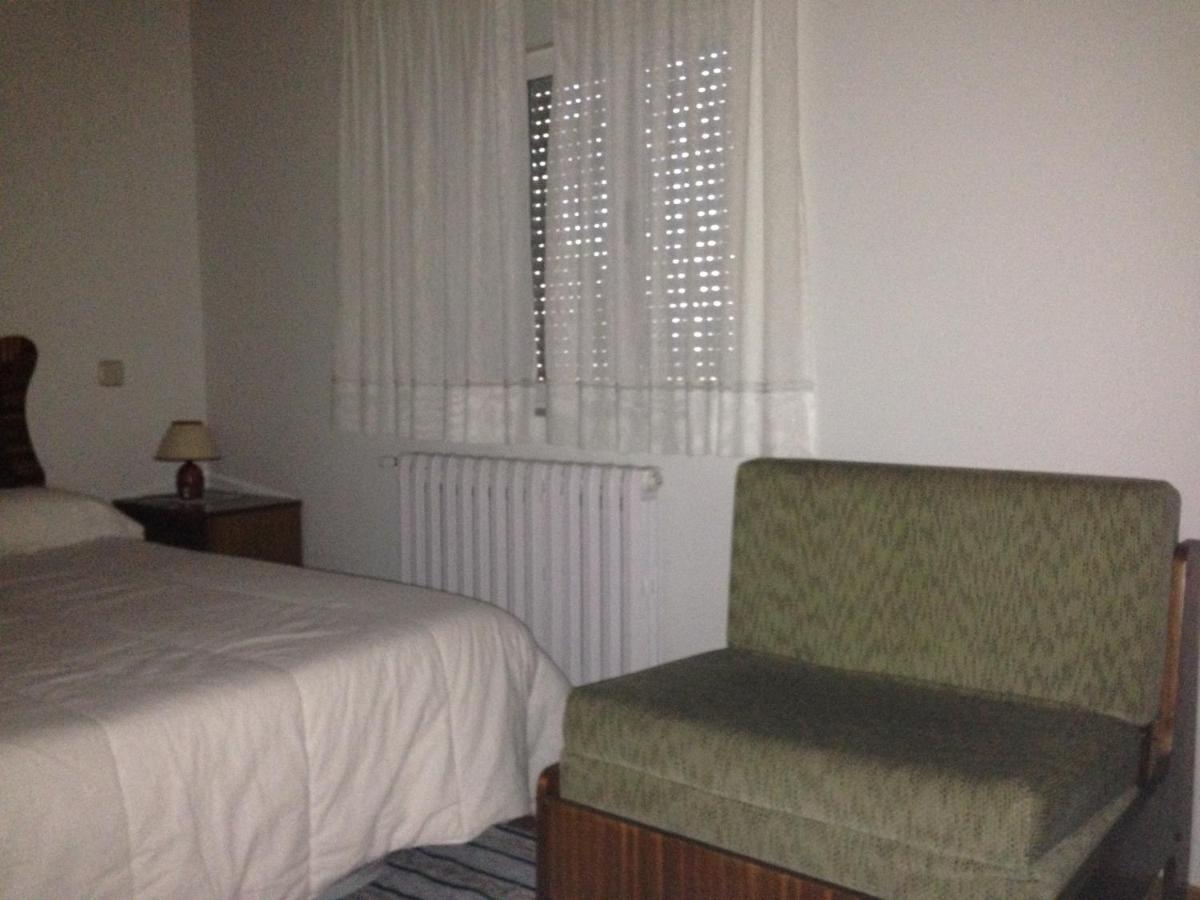 Apartamento Rural La Muralla De Pedraza Chavida 外观 照片